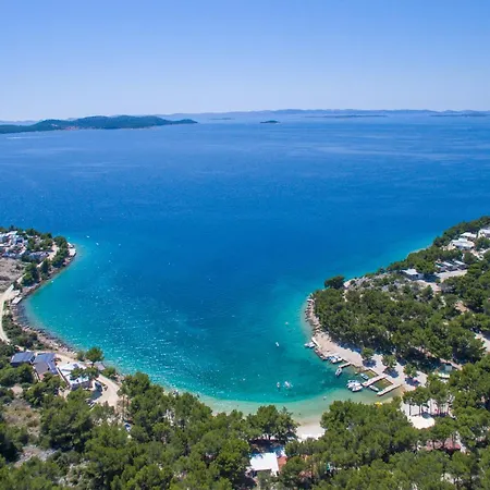 アパート Bella Vista